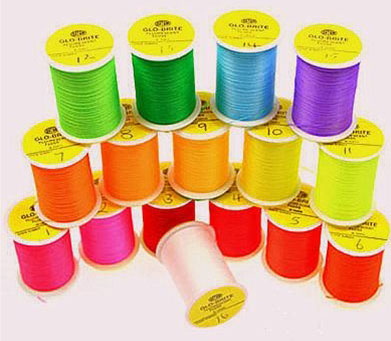 VENIARD Glo Brite floss 25YDS